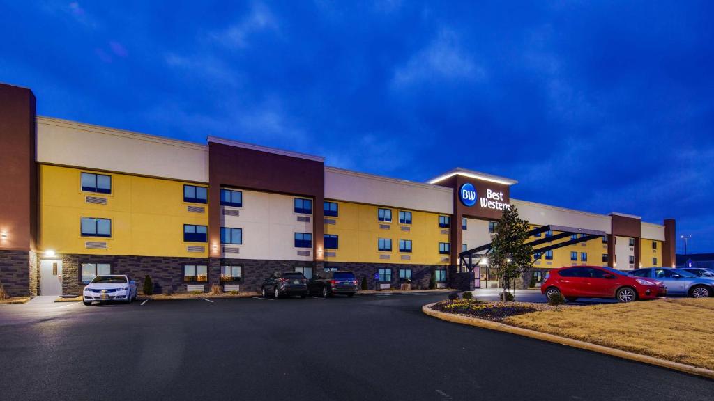 Best Western Huntsville image