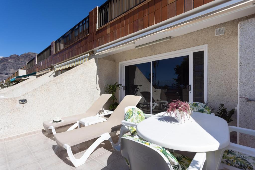 126 GIGANTES CLIFF Holiday Home by Sunkeyrents photo 4