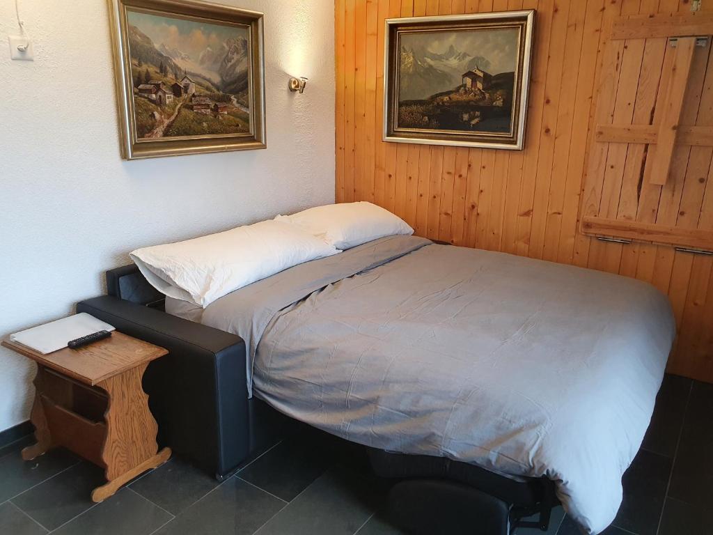 Premium Jacuzzi Central Verbier Studio, High Floor photo 2