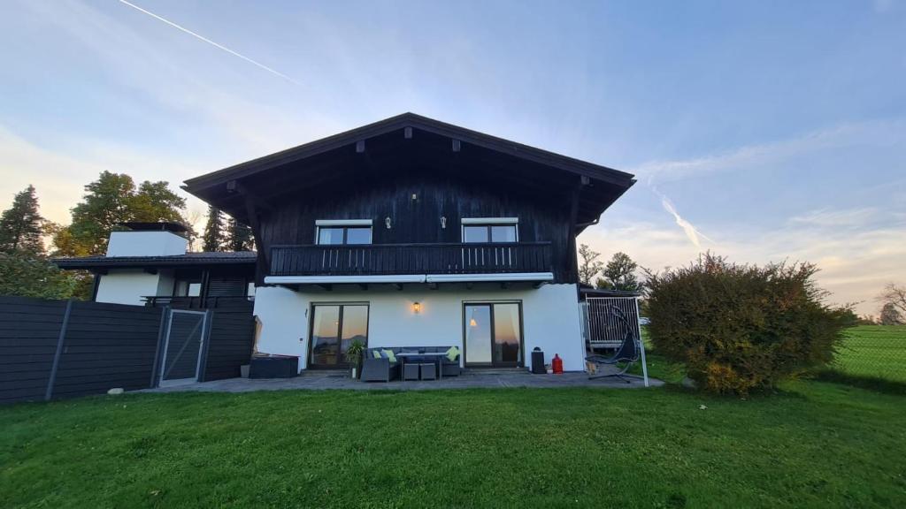 Schönes Ferienhaus am Herrenberg photo 3