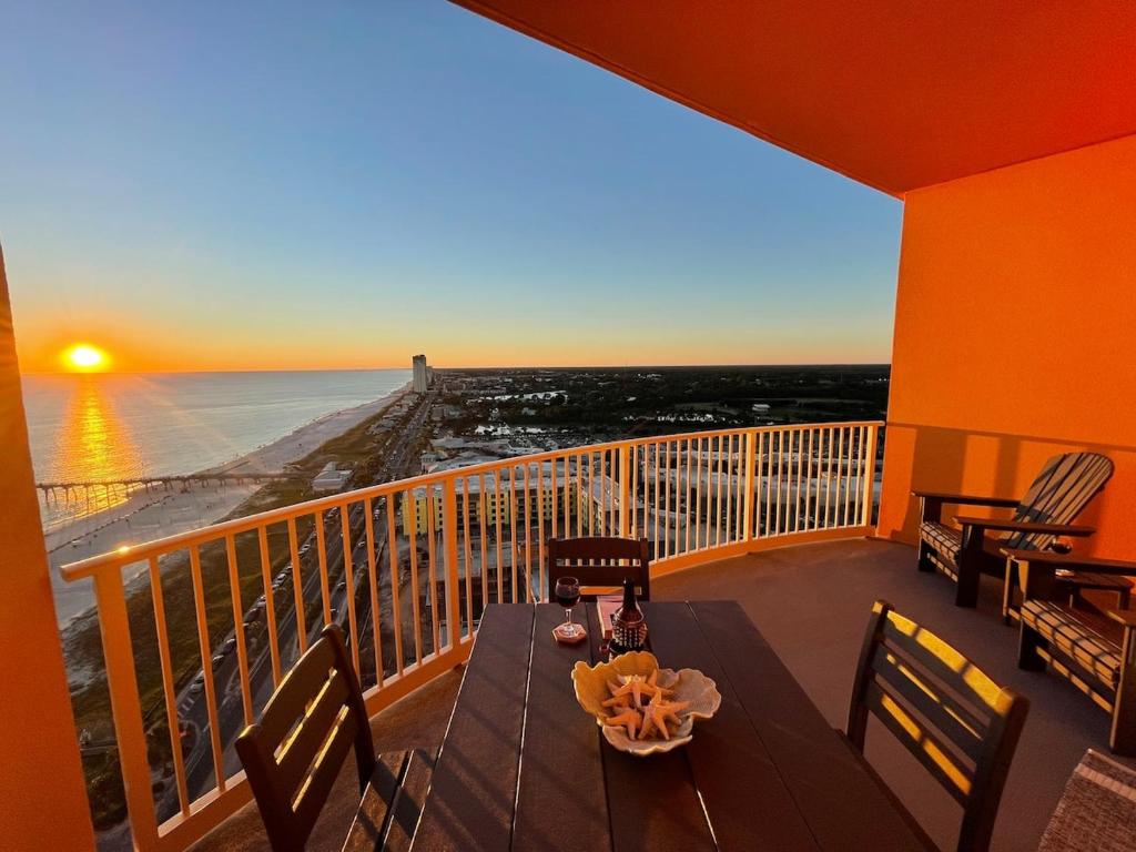 Calypso 3-2303 Penthouse Level w/ Incredible View! photo 1