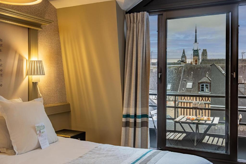Двухместный (Superior Double Room with Two Single Beds - Non-Smoking), BEST WESTERN Hôtel Littéraire Gustave Flaubert