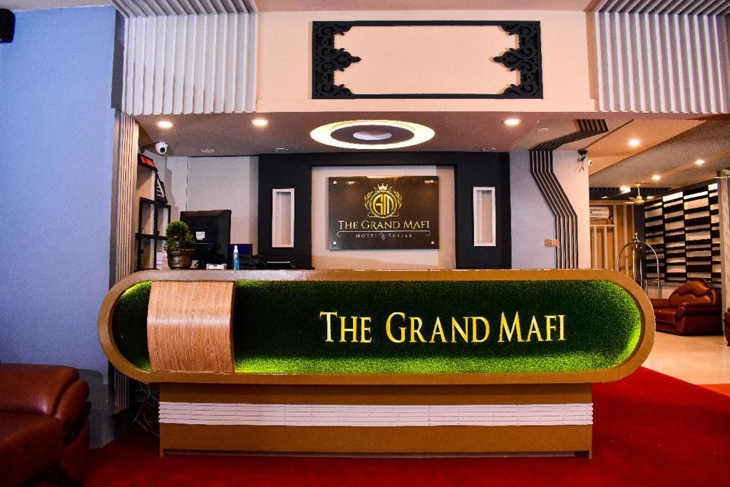 Grand Mafi Hotel & Spa - Tap to explore photos
