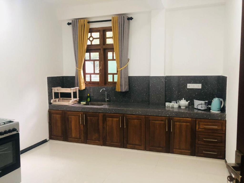 Paradise Hilltop villa & apartment photo 4