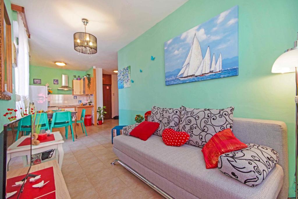 Apartment Split Croatia Sea View - Tap to explore photos
