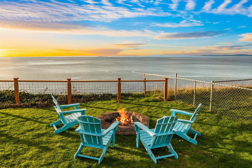 @ Marbella Lane – Wave House, Your Oceanfront Retreat! photo 1