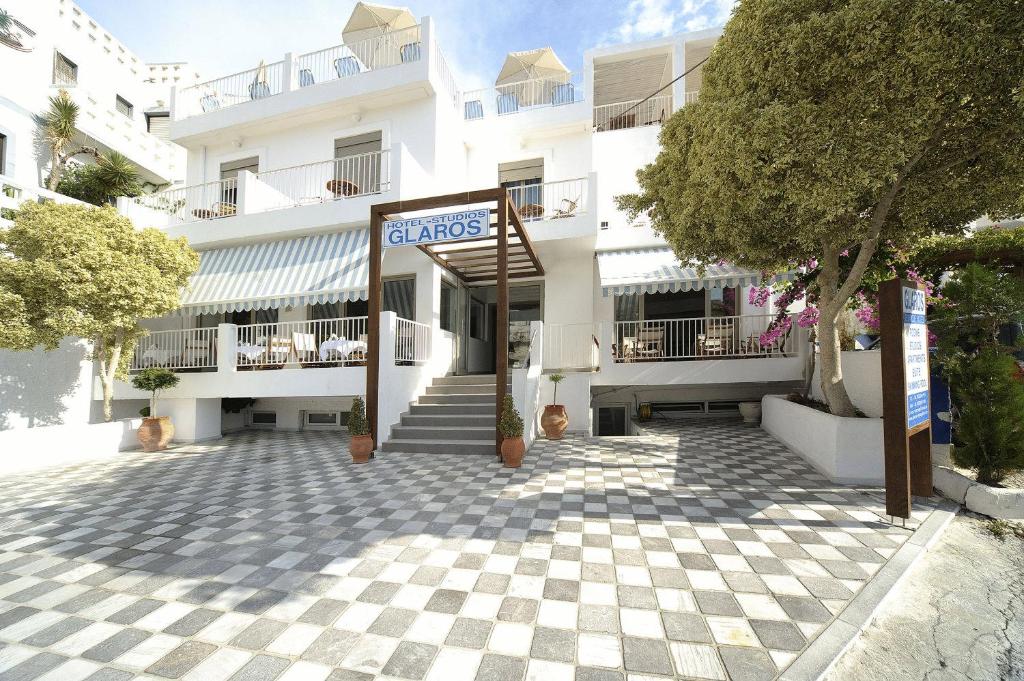 Glaros Hotel Apartment photo 2