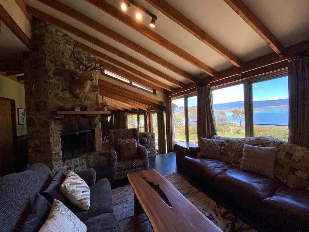 Edzell Stunning Waterfront Home photo 2