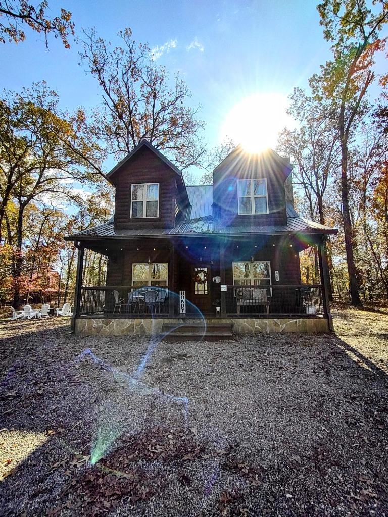 Fishers of Zen - Broken Bow Vacation Cabin photo 2
