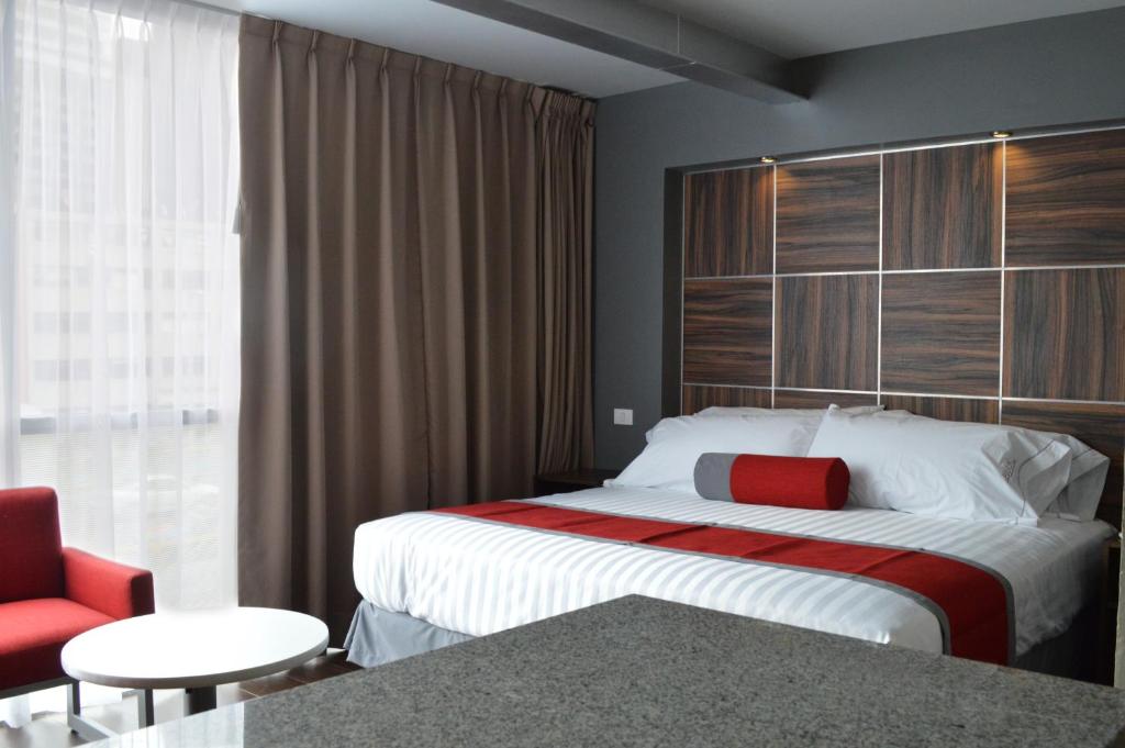 Сьюит (Люкс с кроватью размера «king-size»), Hotel Block Suites