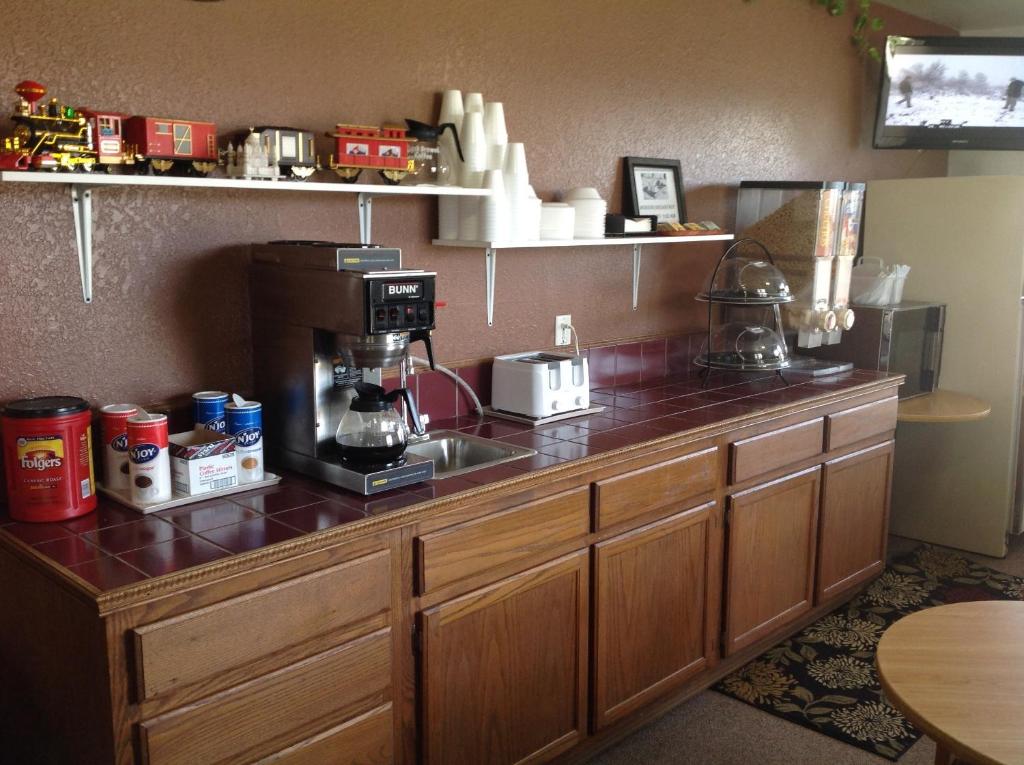 Knights Inn Muskogee photo 1
