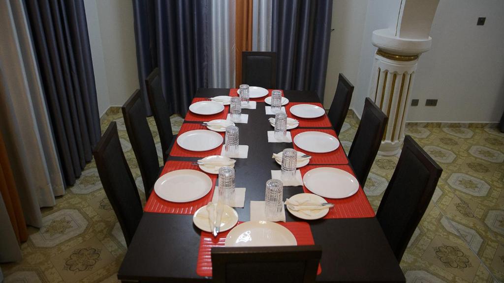 Veke Executive Lodge & Event Center photo 2