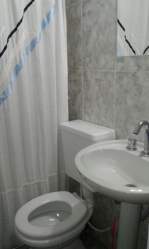 Mononito photo 3