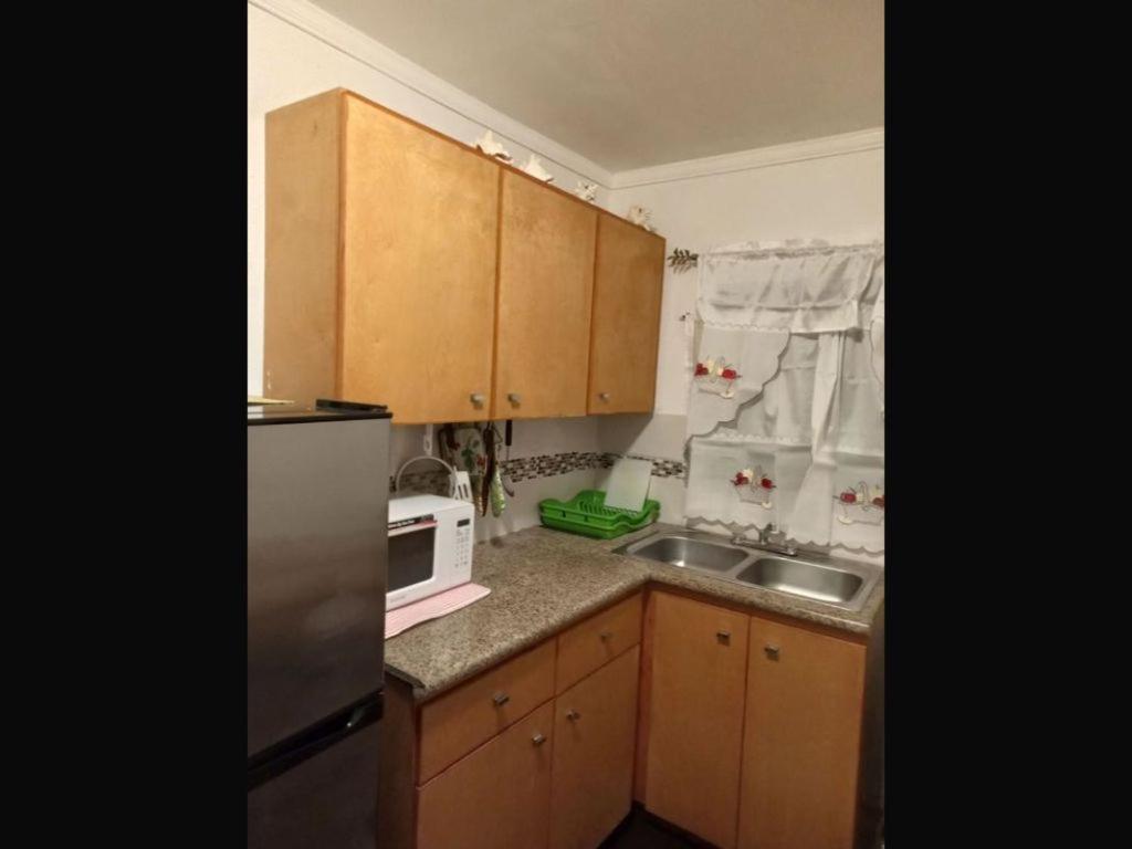 Room in Apartment - Bahamas petapat suite photo 2