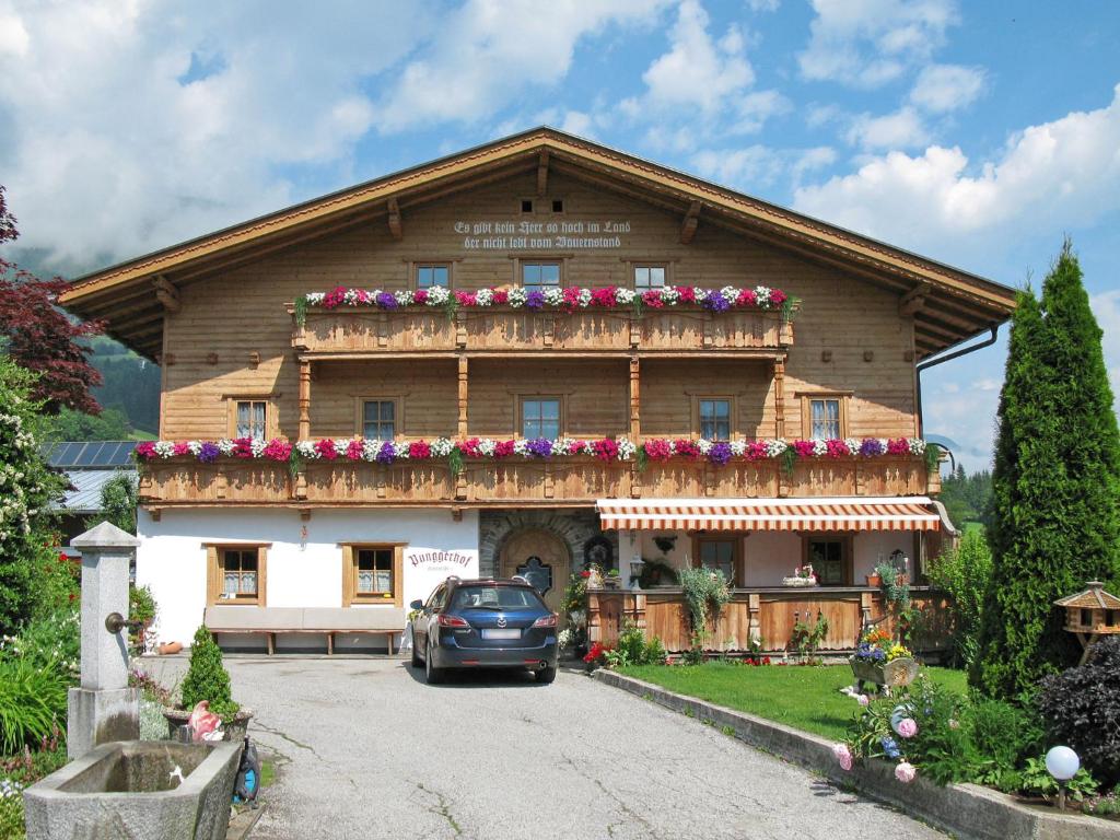 Apartment Punggerhof - KAB100 by Interhome