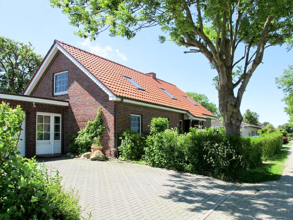 Holiday Home Huus Achtern Diek by Interhome