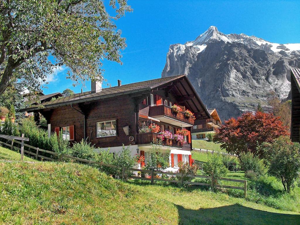 Apartment Chalet Bärgsunna-1 by Interhome