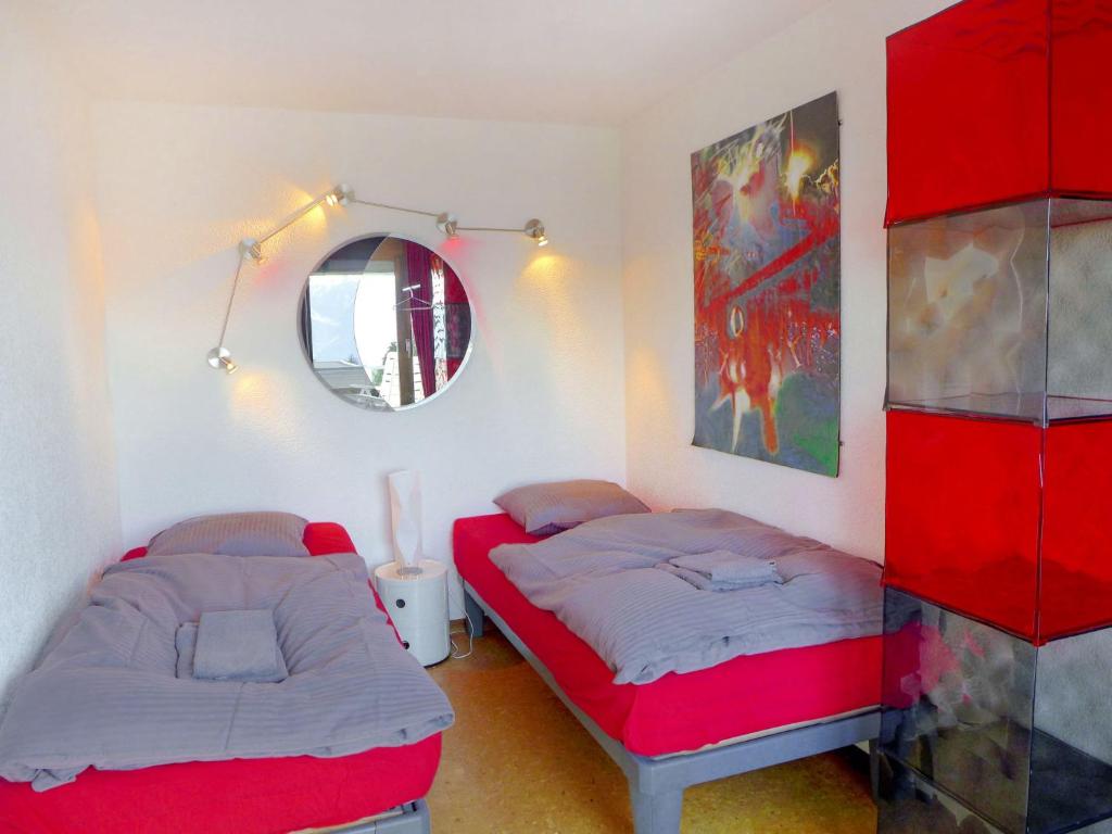 Apartment Jeanne d'Arc-6 by Interhome photo 1