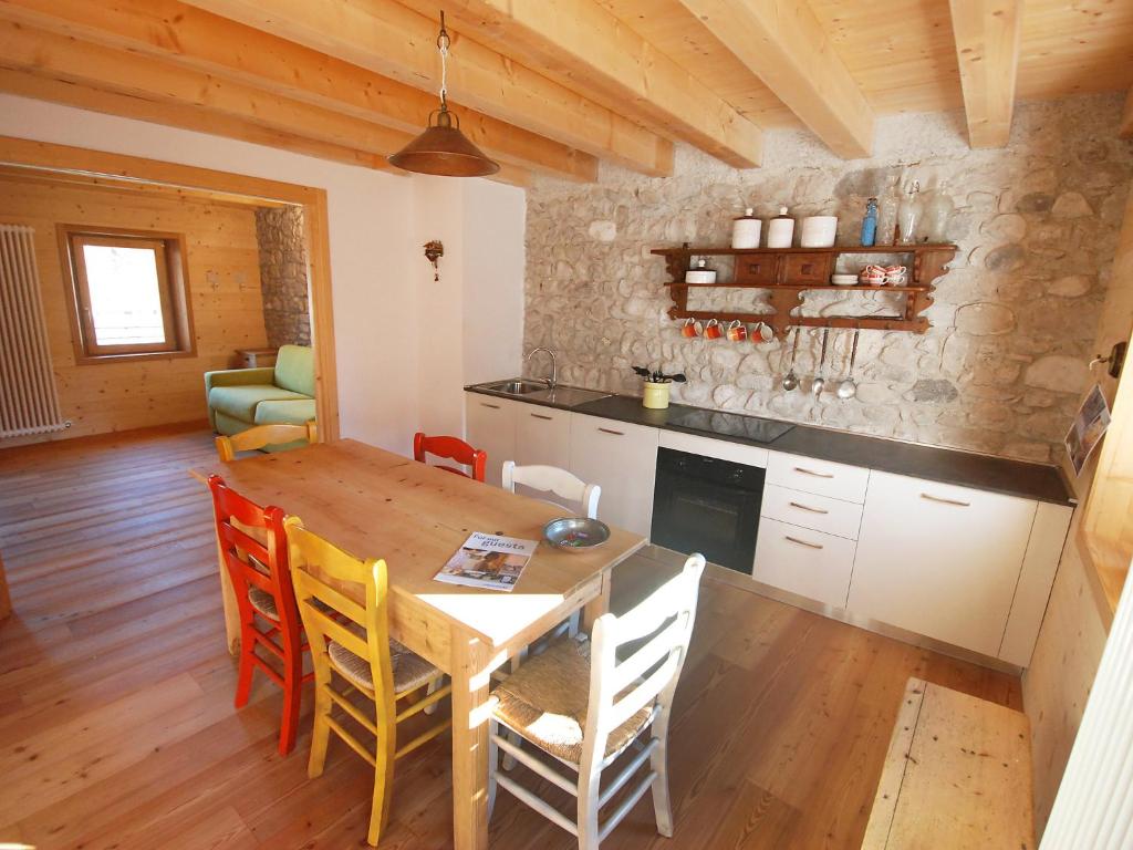 Apartment Albergo Diffuso - Cjasa Ustin-1 by Interhome photo 2