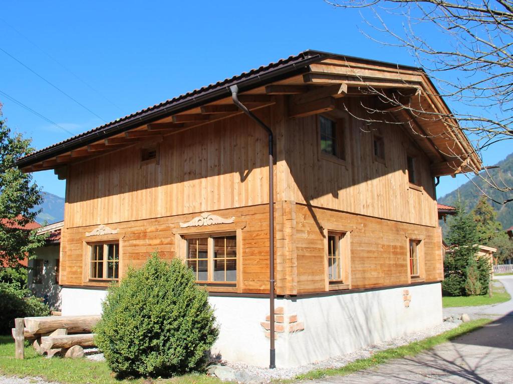 Holiday Home Alpendorf-1 by Interhome