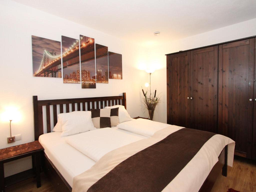 Apartment Alpina by Interhome photo 4