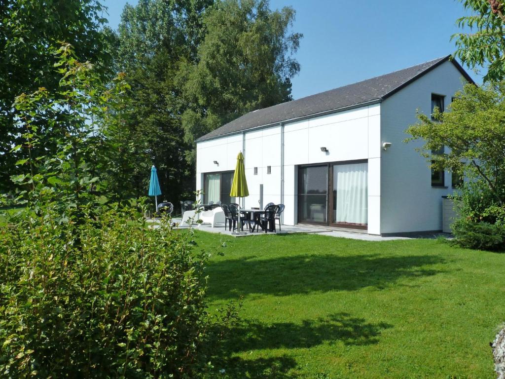Holiday Home Au bord du Lac-2 by Interhome