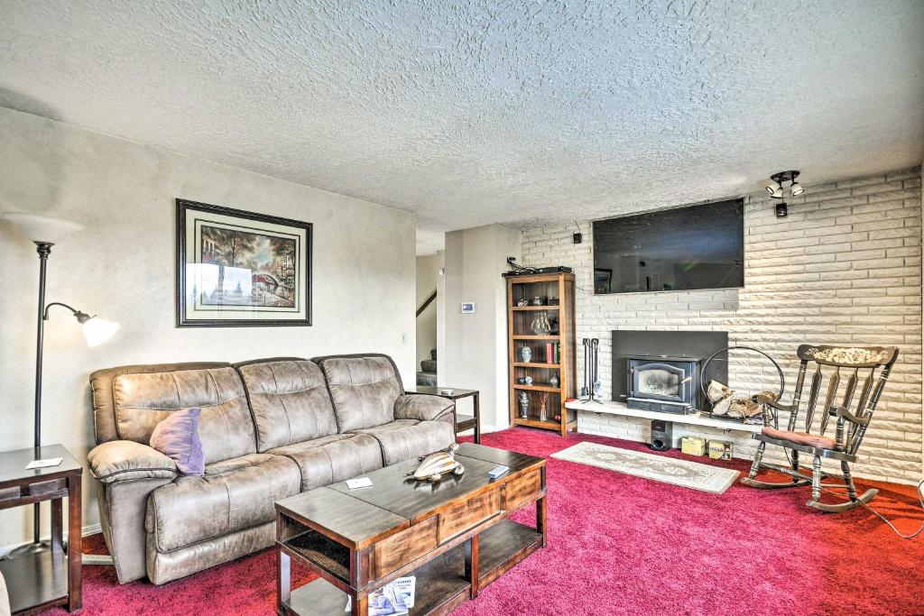 Vancouver Home with Hot Tub Less Than 15 Mi to Portland! photo 2