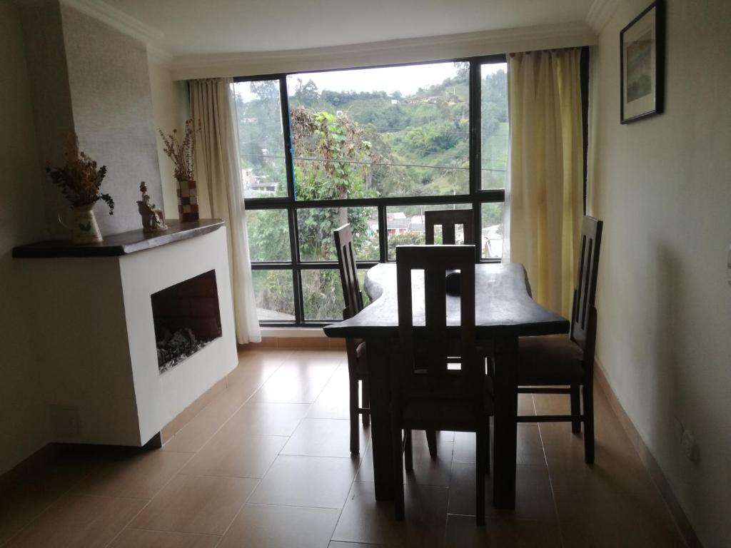 VISTALMONTE photo 1