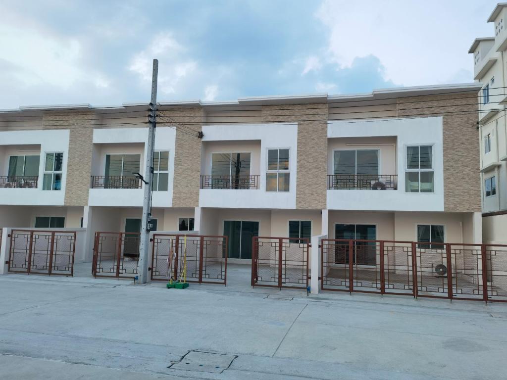 YYK Holiday Rooms