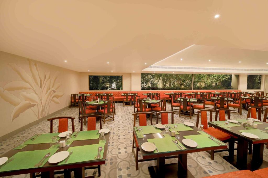 Jade Suites - Luxury Boutique Hotel photo 4