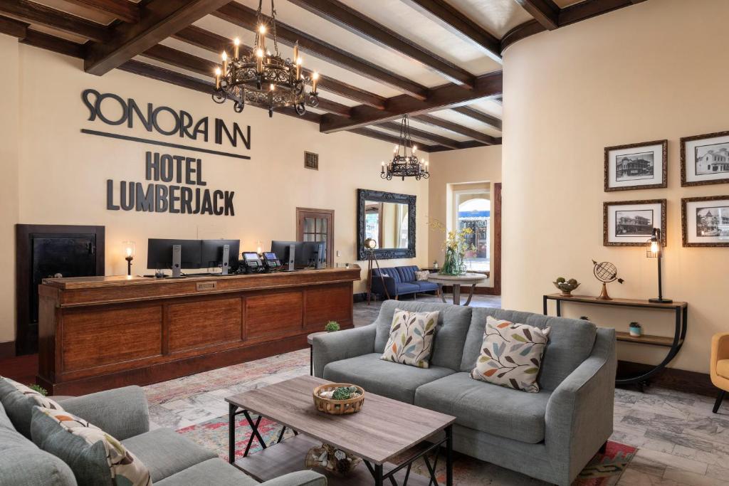Historic Sonora Inn photo 2