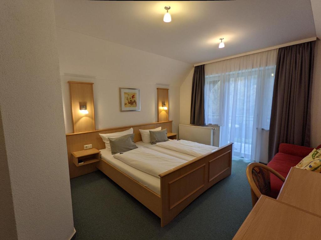 Hotel Saaletalstuben photo 4