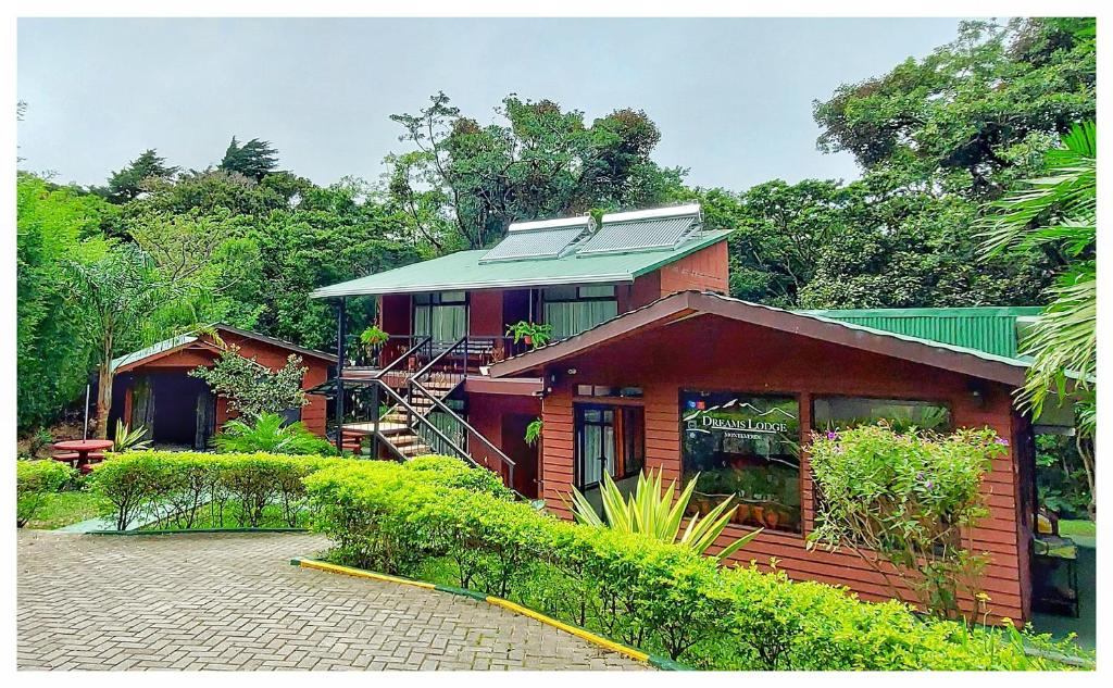 Dreams Lodge photo 1