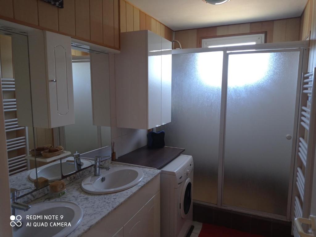 Chambre privée dans maison au pied de la montagne noire, 5km de Mazamet photo 3