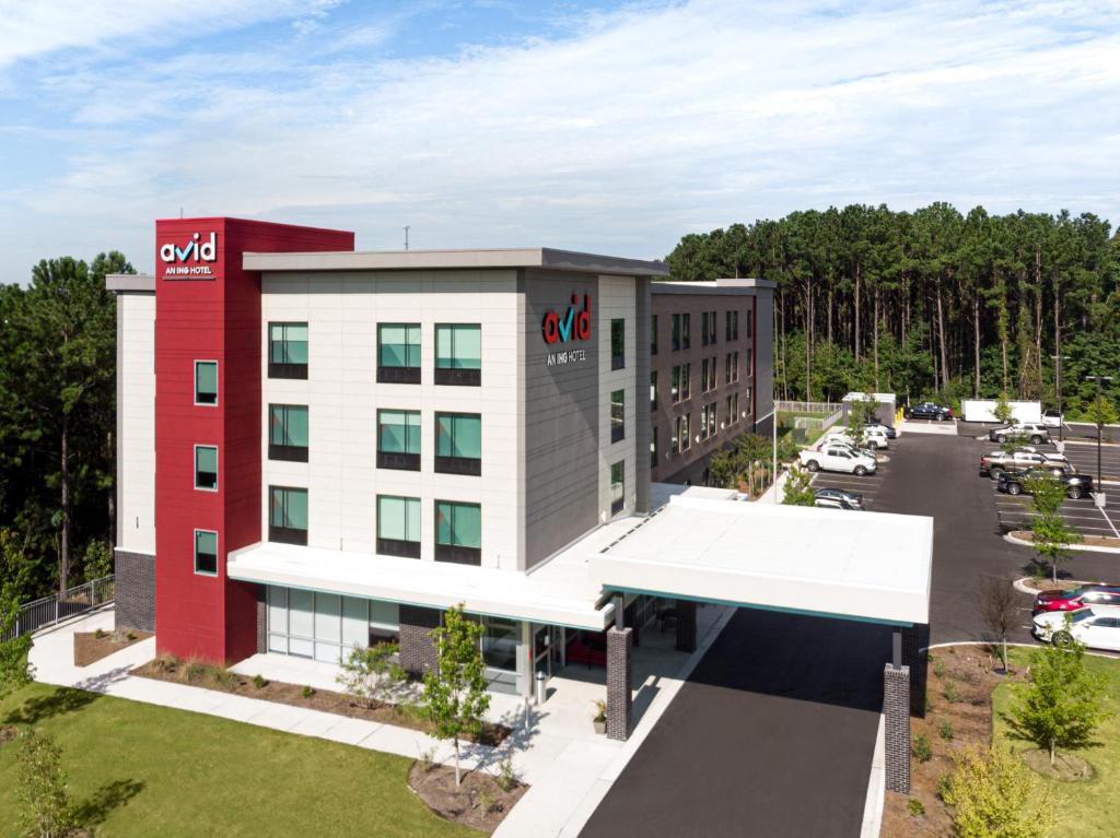 avid hotel Summerville, an IHG Hotel photo 1