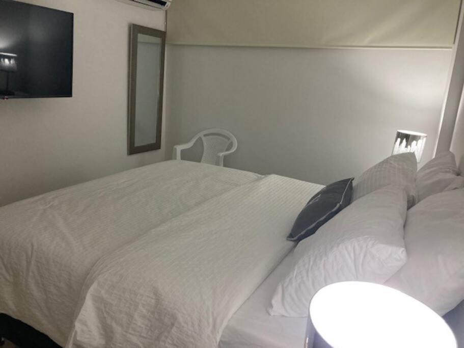 Hermoso Apartamento en el Rodadero, a tan sólo una cuadra de la playa! photo 4