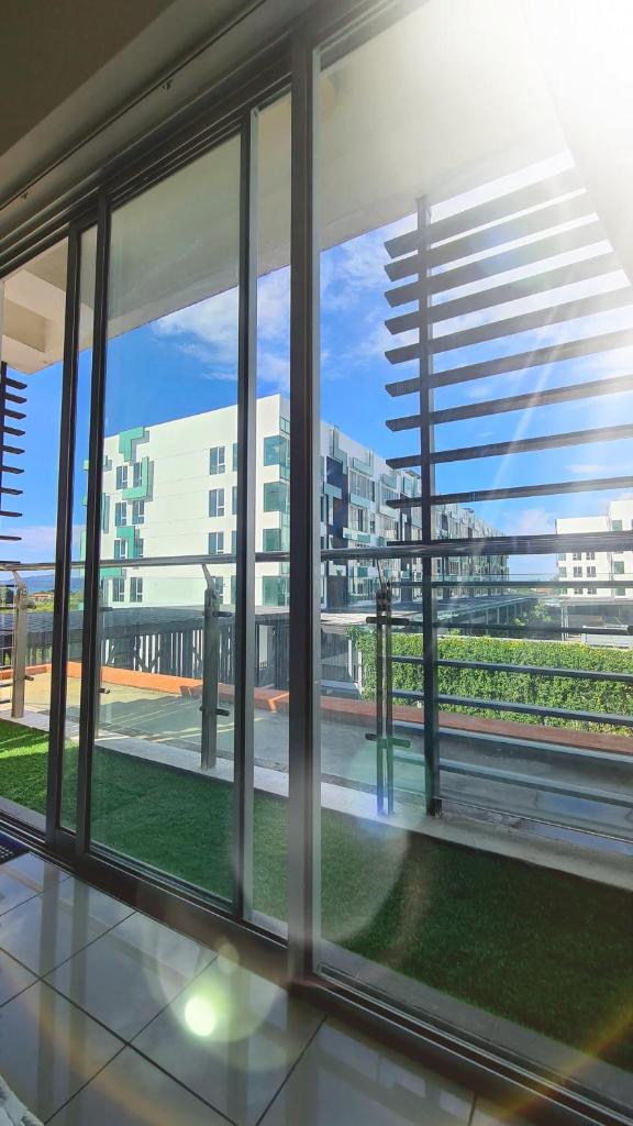 Aeropod KK Corner Unit Near City and Airport 4 pax Free Parking photo 2