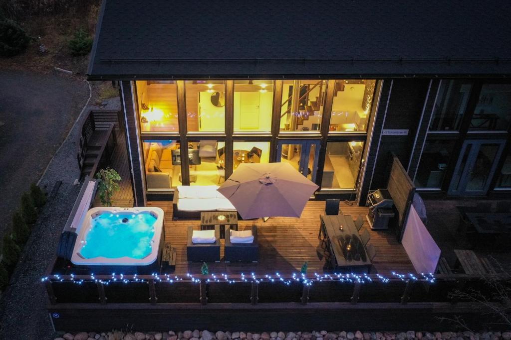 Villa Halla - 8 henkilölle, HimosYkkösen alue, 76m²+36m² photo 1