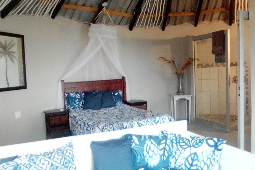 Wildview Self Catering Cottages Coffee Bay, Breakfast & Wi-Fi inc photo 4