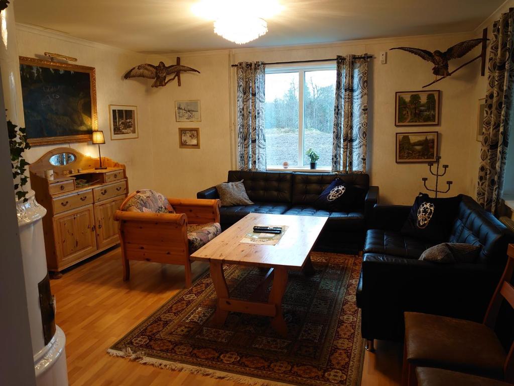 Charmy house with the nature just around the corner photo 4