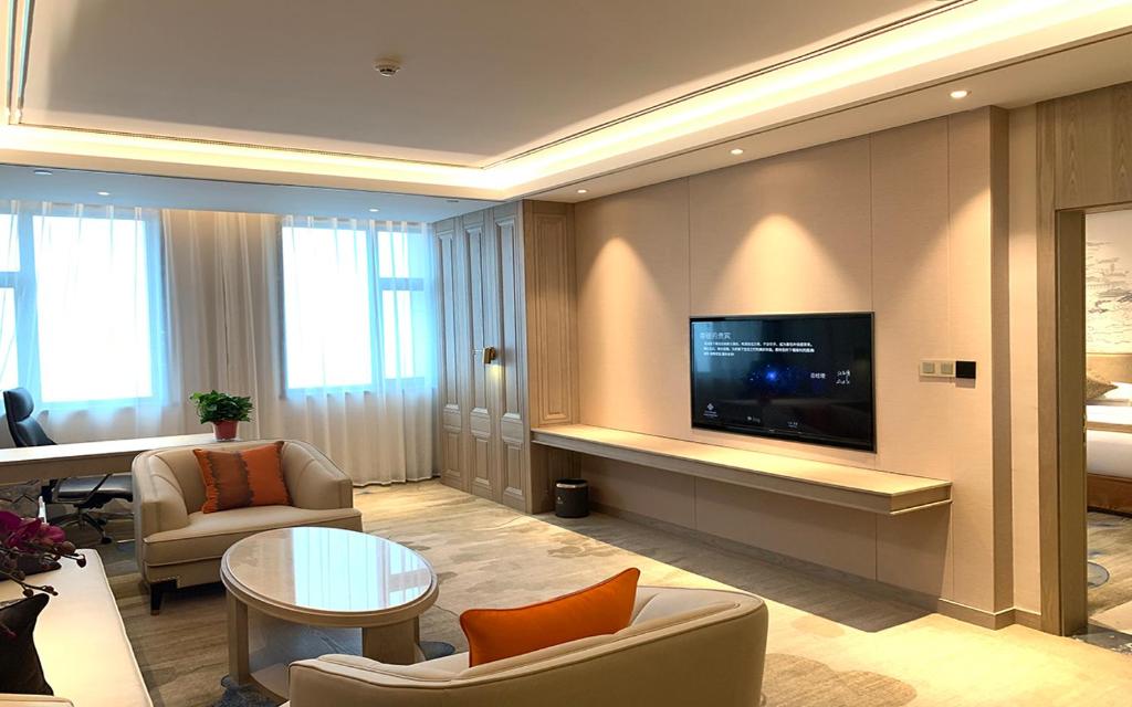 Baoying Jinling Hotel photo 1