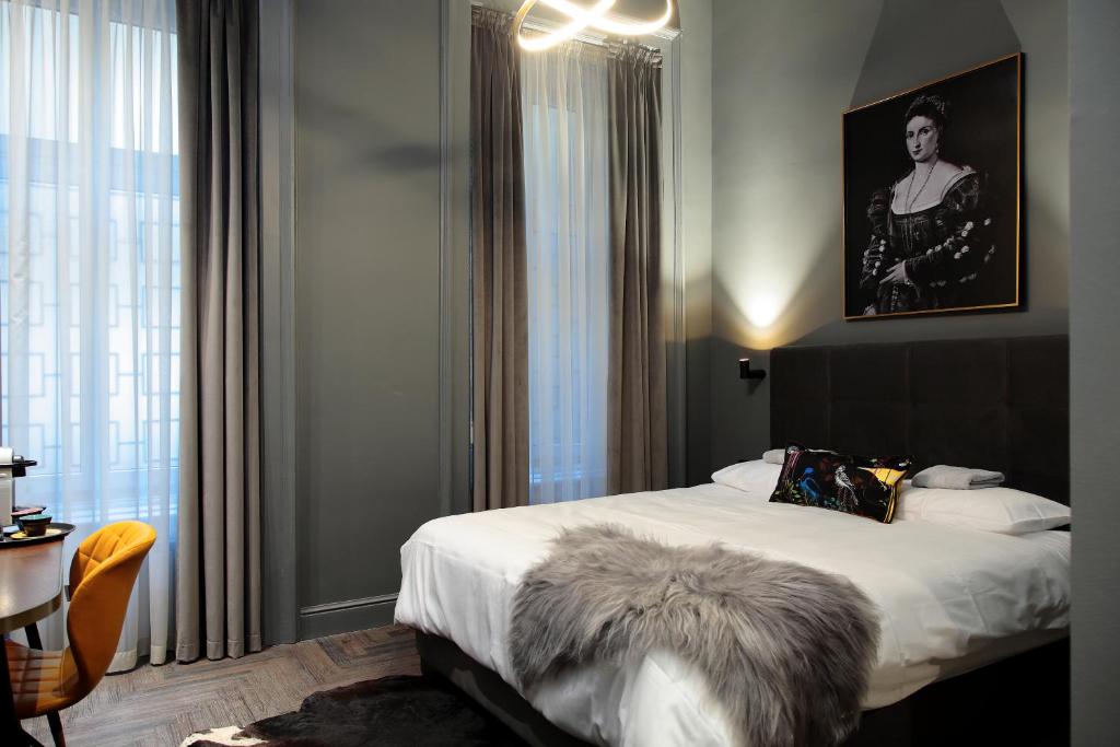Leo Boutique Rooms - Adults Only - Tap to explore photos