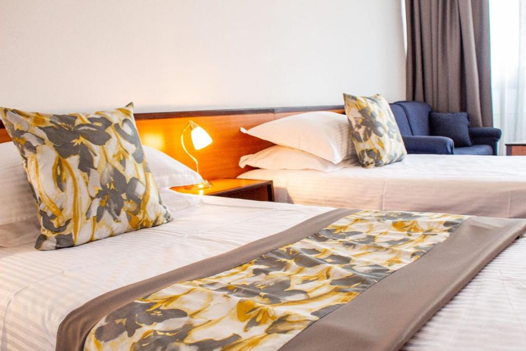 Hotel Novi Zagreb photo 1