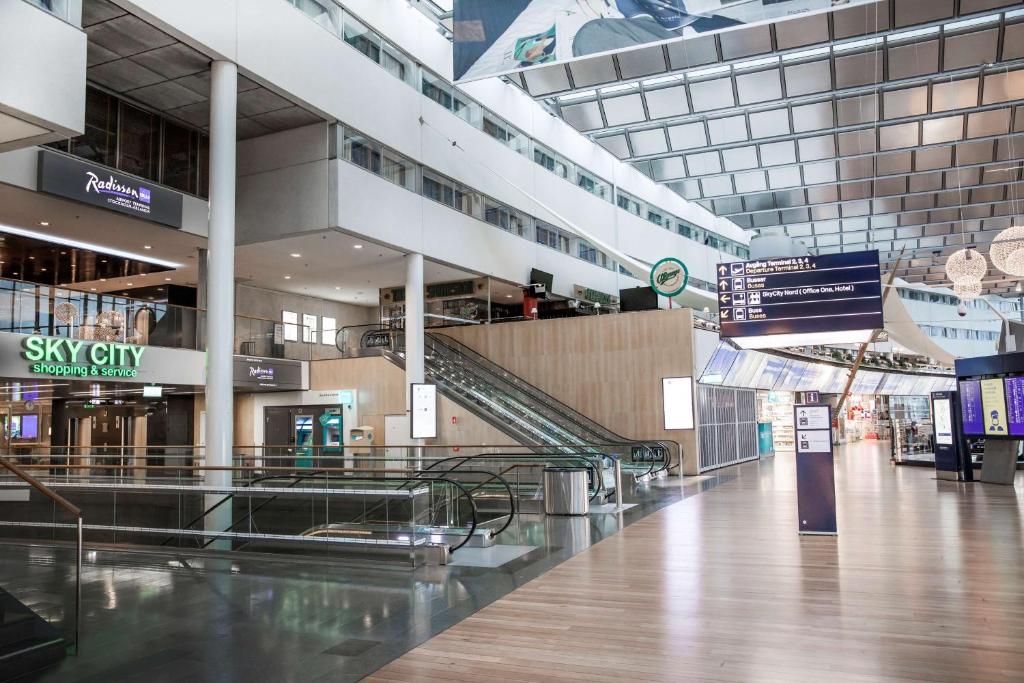 Radisson Blu Airport Terminal Hotel photo 1