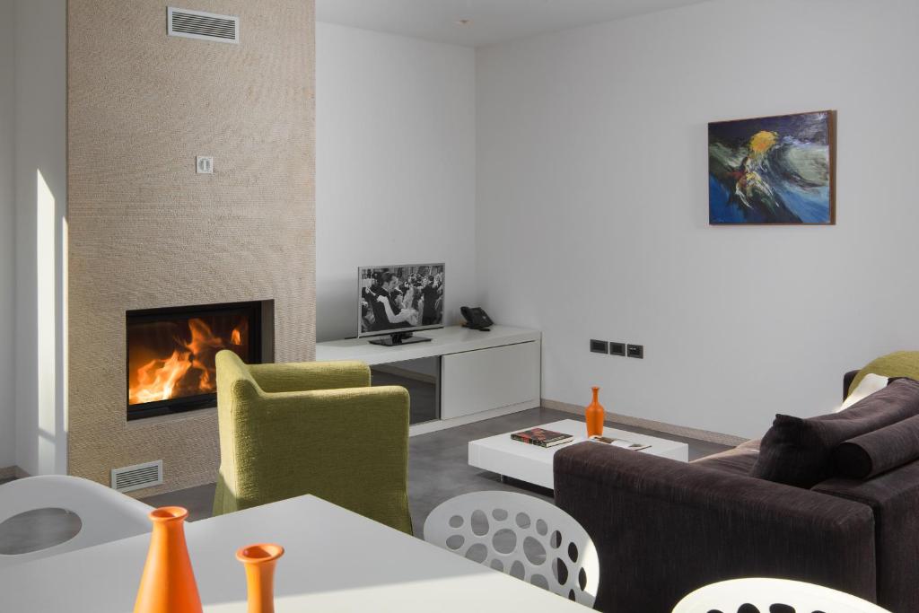 Villa Valsavia-apartment Monsena with pool and SPA photo 3