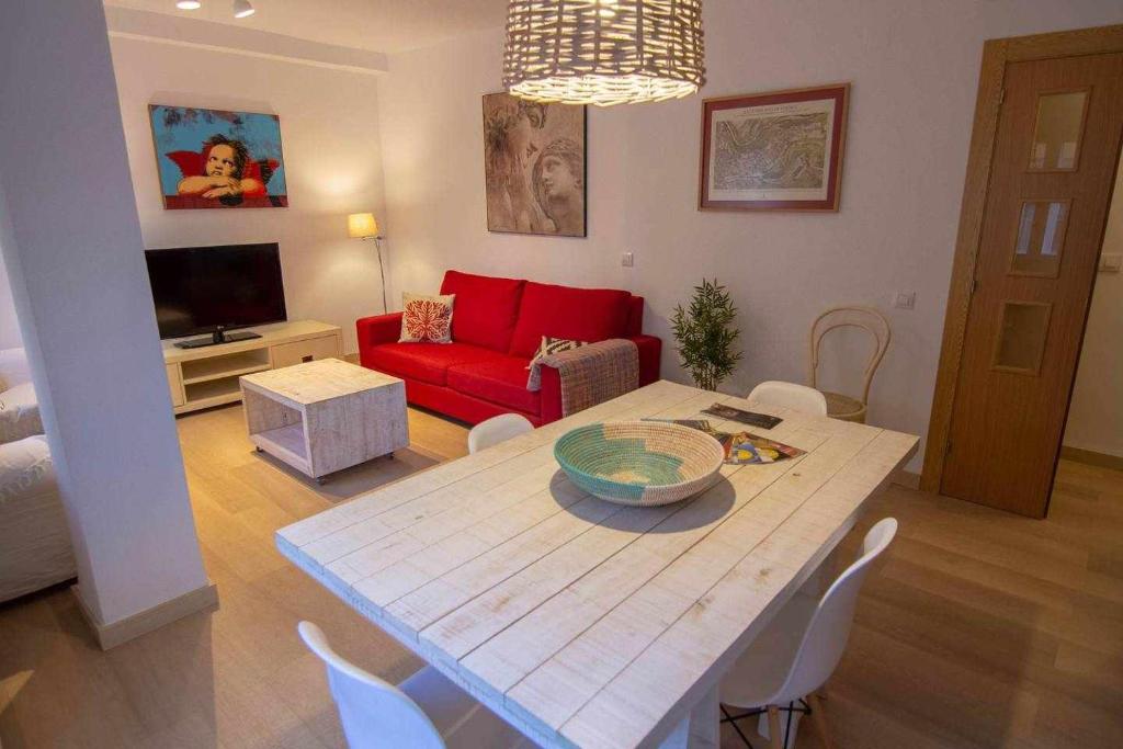 HabitaHost Ramón y Cajal photo 1