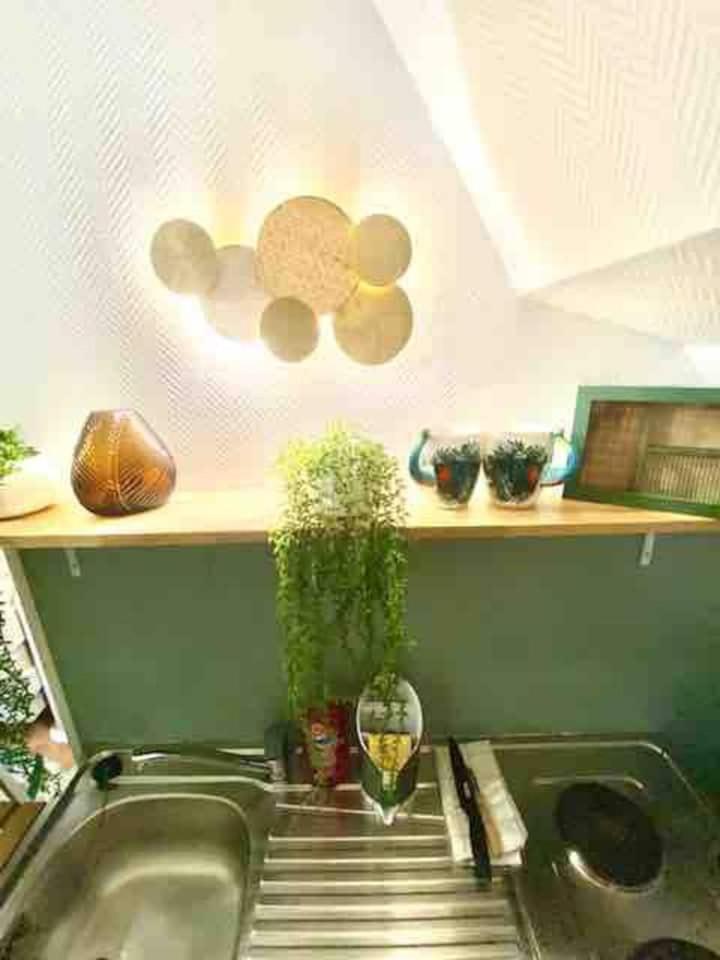 Escale Tropicale à Blois (Escale Tropicale a Blois) - Thumbnail image