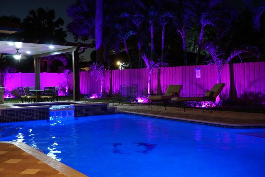 NEW LUXURY VACATION DREAM RENTAL- SLEEPS 15! image