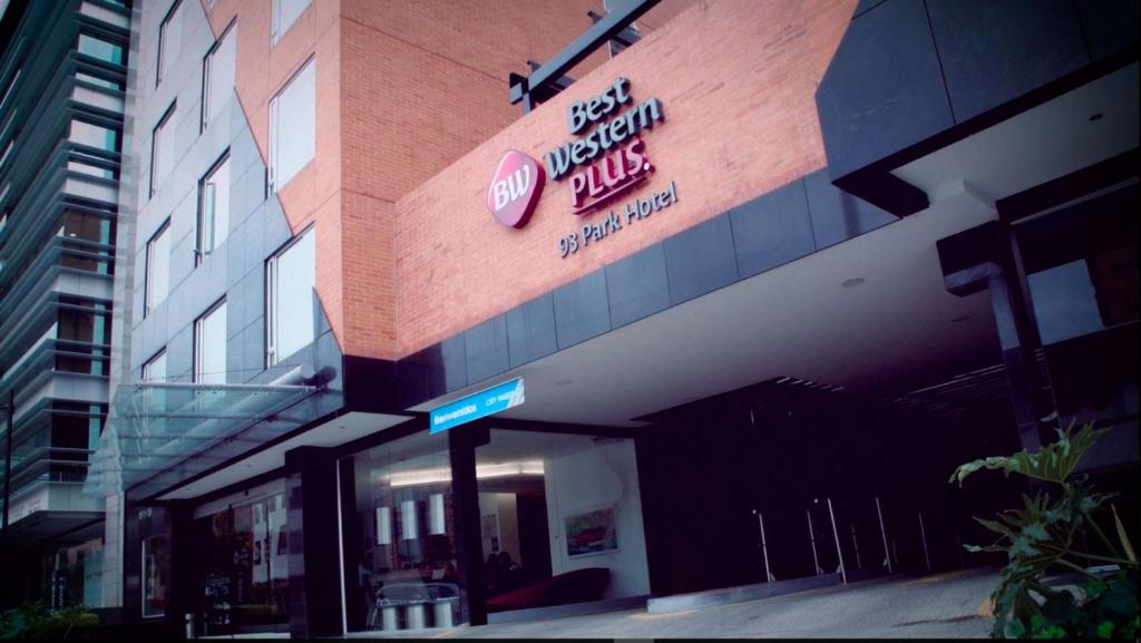 Best Western Plus 93 Park Hotel photo 2