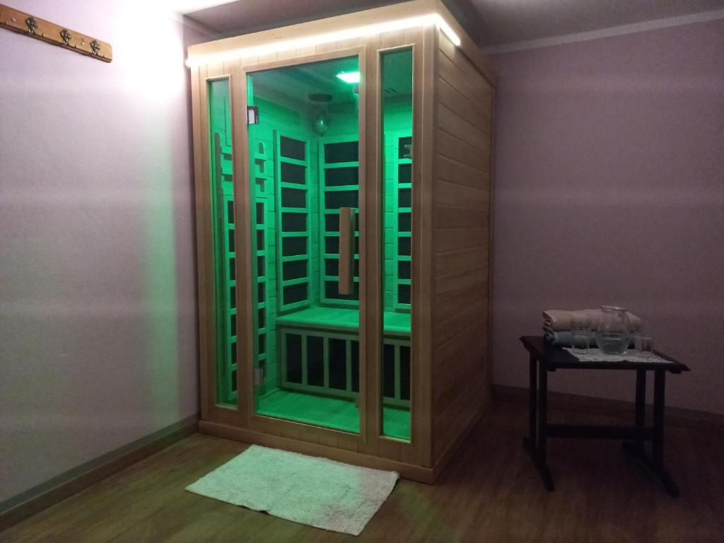 Valley View Holiday Home with Sauna Mrak photo 1